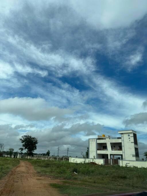 Krishna Homes 班加罗尔 外观 照片
